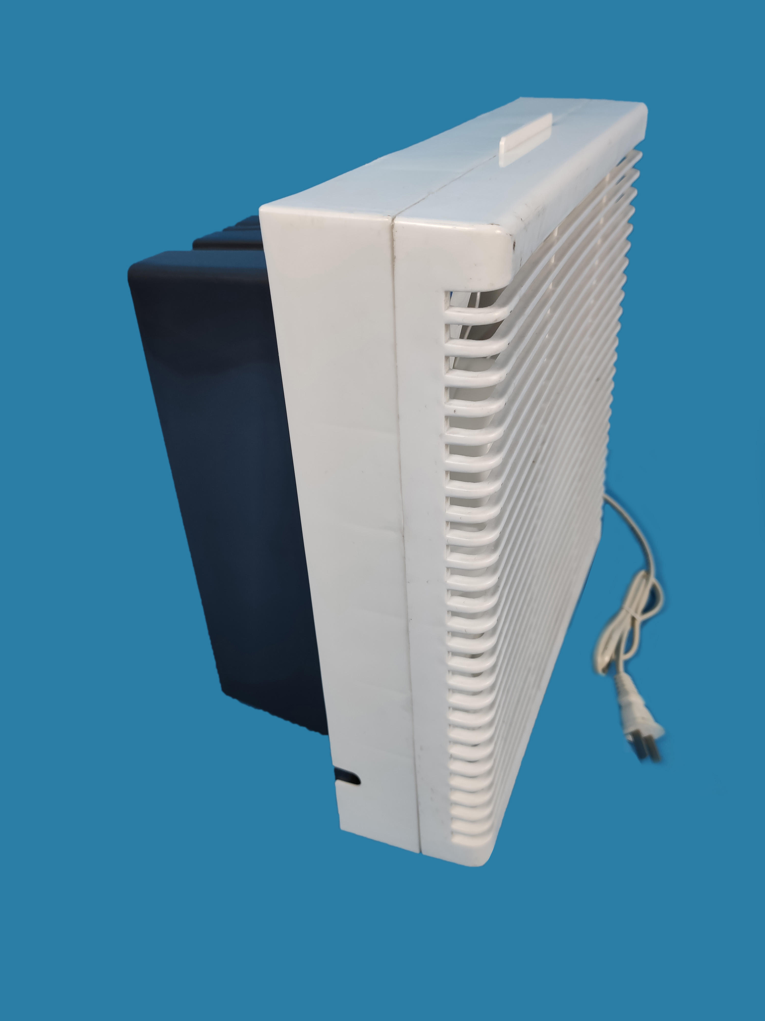 Customized Logo Factory Price Iron Back Shutter Window Ventilation Fan Waterproof Bathroom Home Wall Mounted Plastic Exhaust Fan